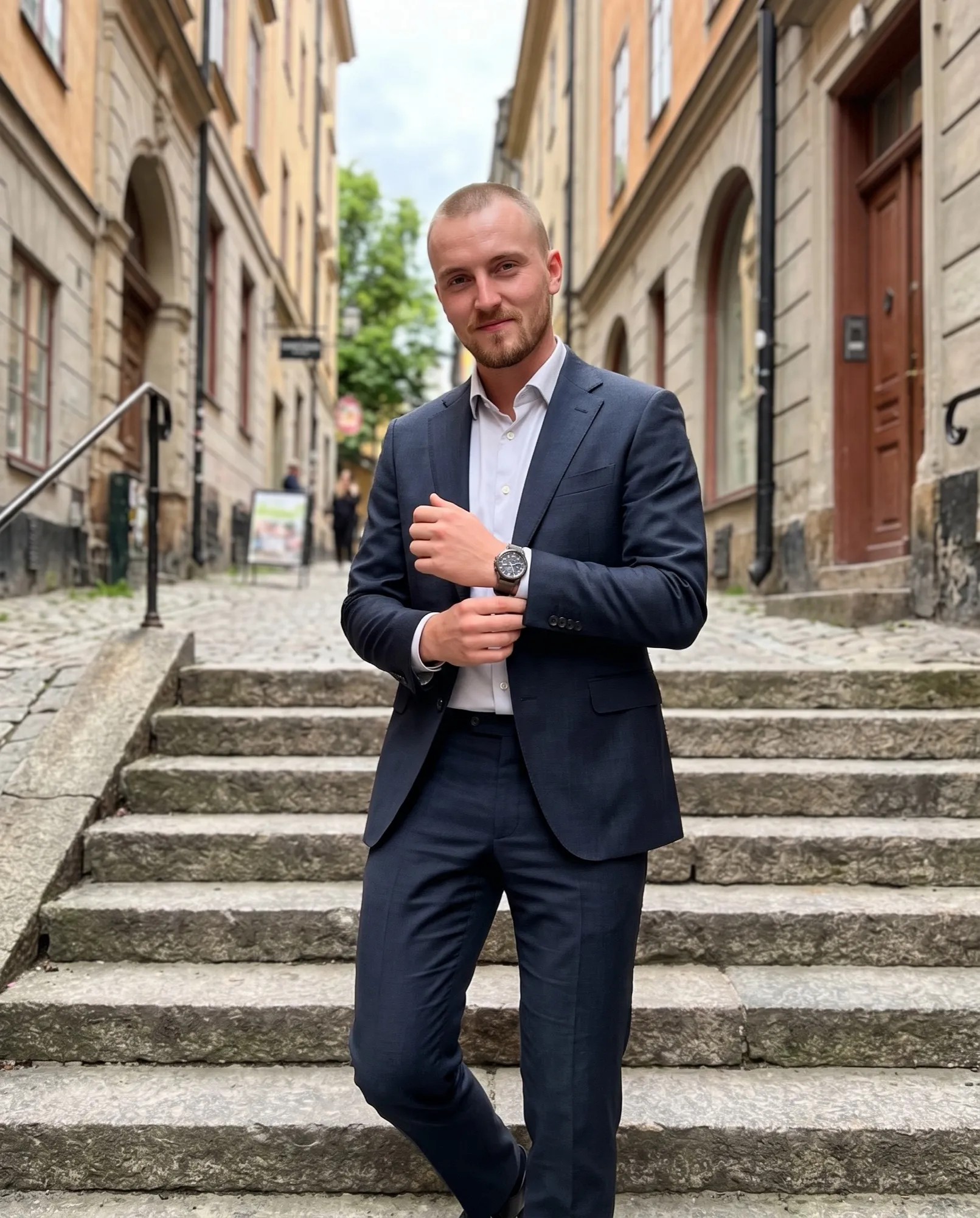 Världens snyggaste man i kostym